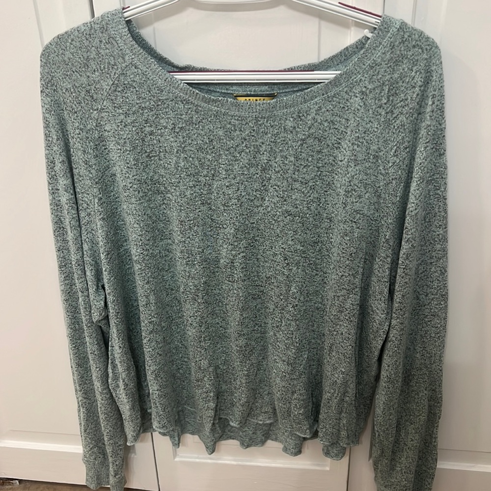 women’s mint/teal sweater
